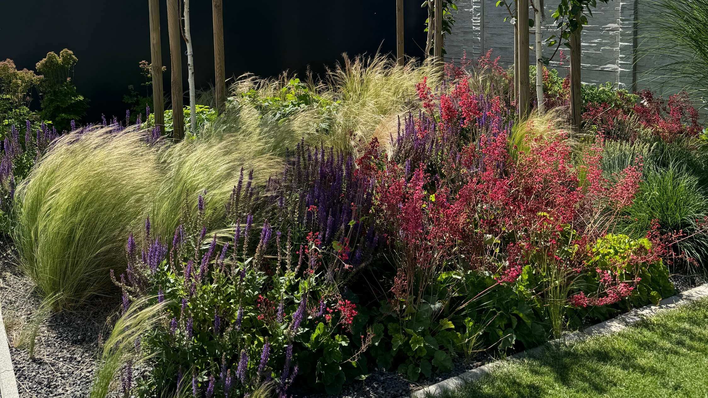 Design and implementation of gardens - design, planting and modern exterior landscaping - Creating flower beds and planting plants