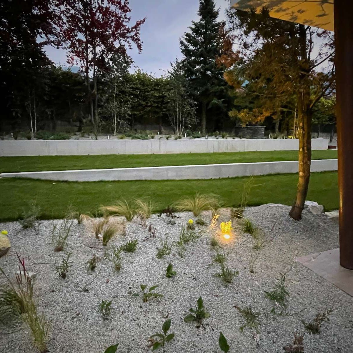 Modern garden lighting in Višňové from Dream Garden - designer LED lights integrated into the exterior for safe movement.