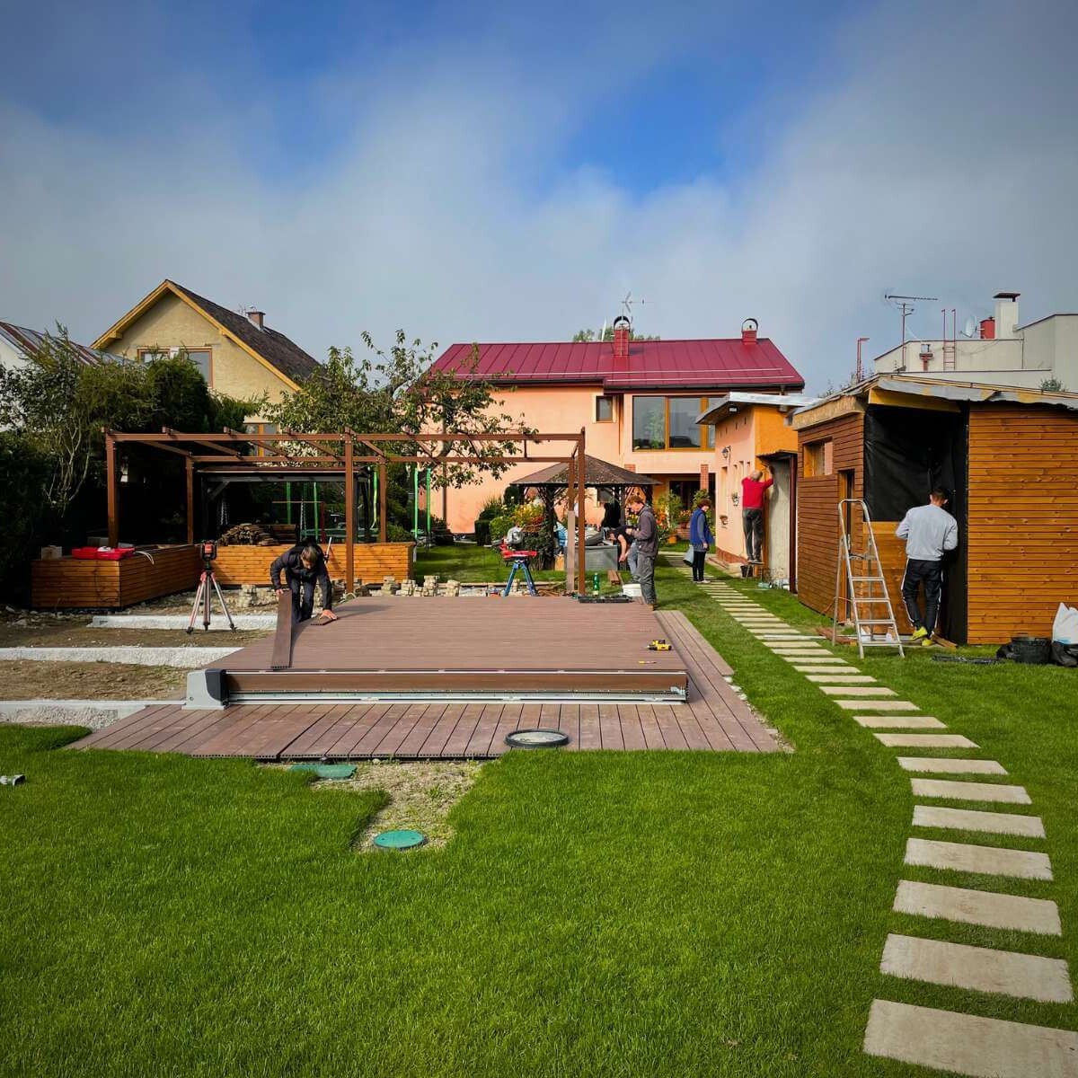 Modern garden in Rosina by Dream Garden - exterior design with swimming pool